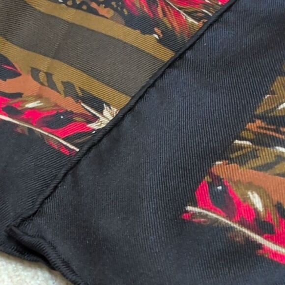 Perry Ellis Multicolor Feather Print Scarf - Picture 6 of 10